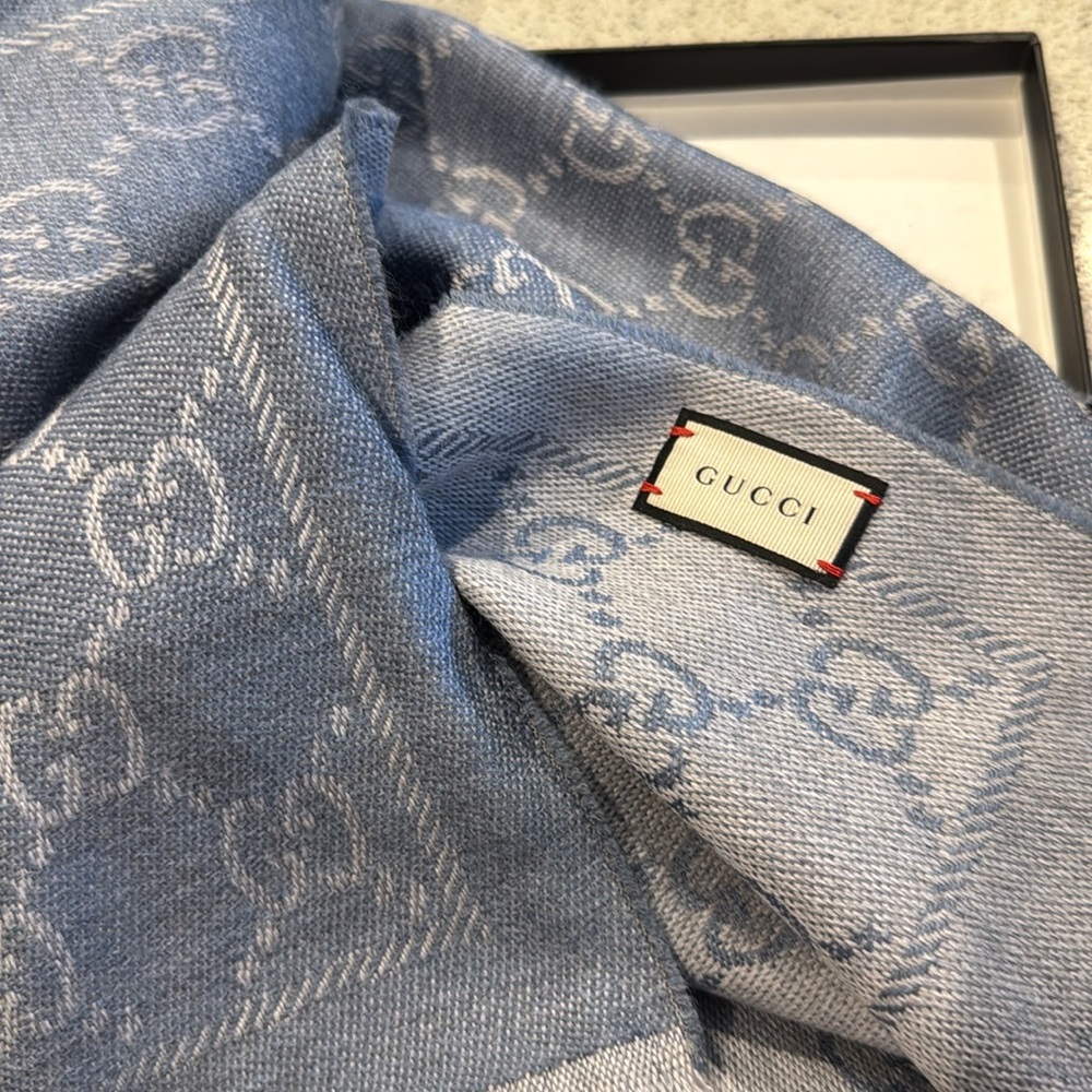 Gucci GG light blue scarf with box